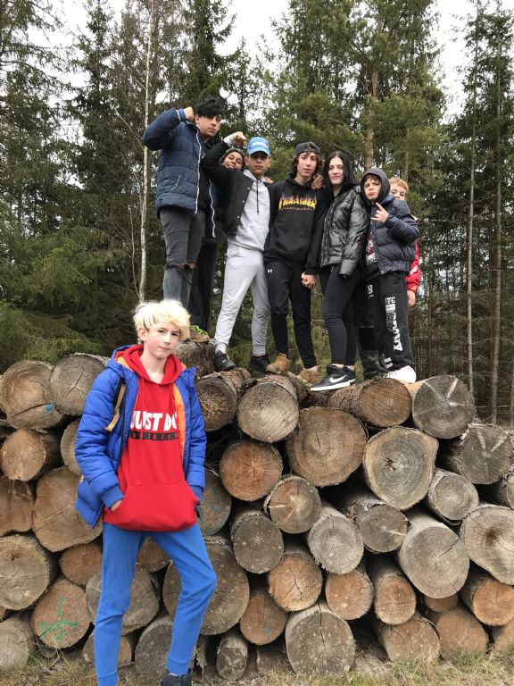 Výlet na hracholuskou přehradu. Výlet na hracholuskou přehradu.